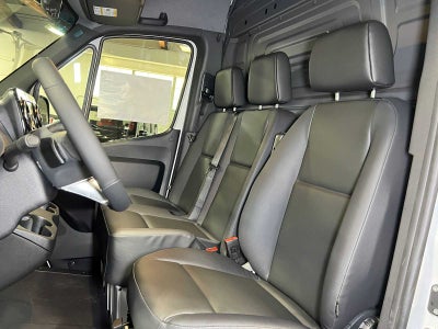 2026 Mercedes-Benz Sprinter Cargo 2500 Standard Roof I4 Diesel 144 RWD