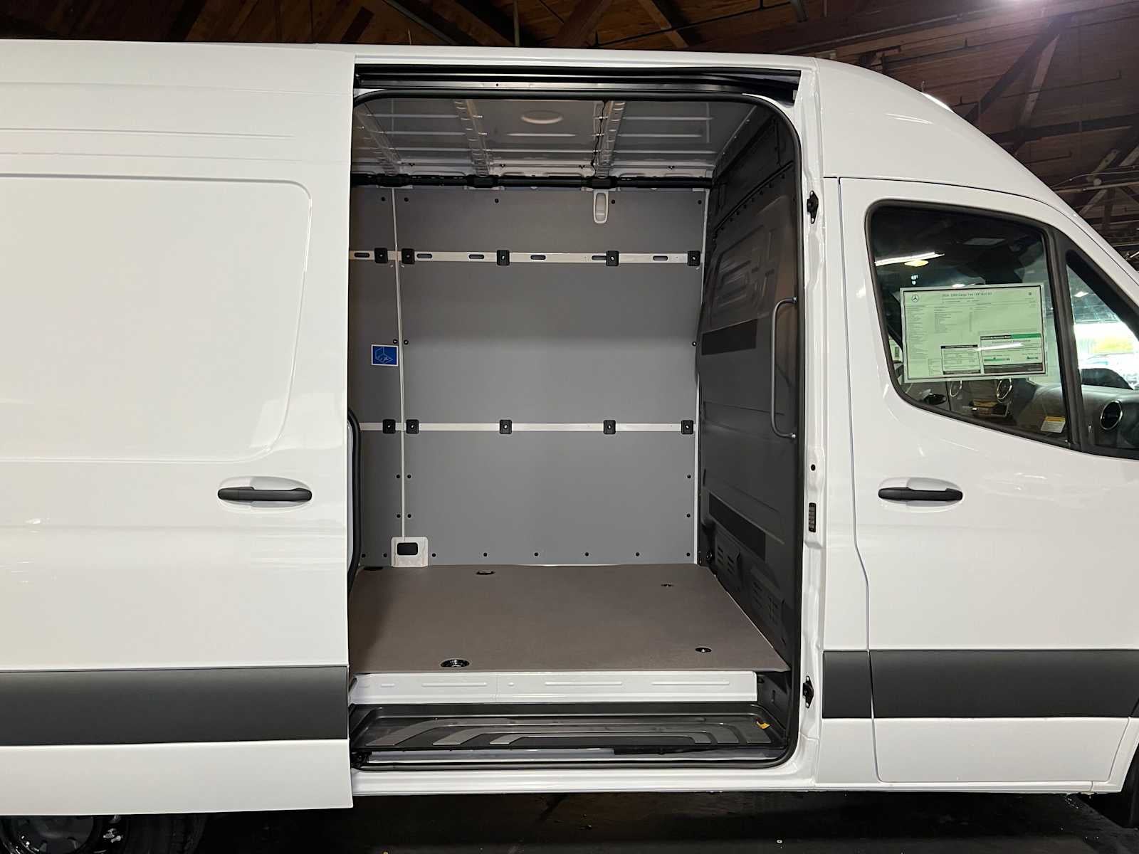 2026 Mercedes-Benz Sprinter Cargo 2500 Standard Roof I4 Diesel 144 RWD