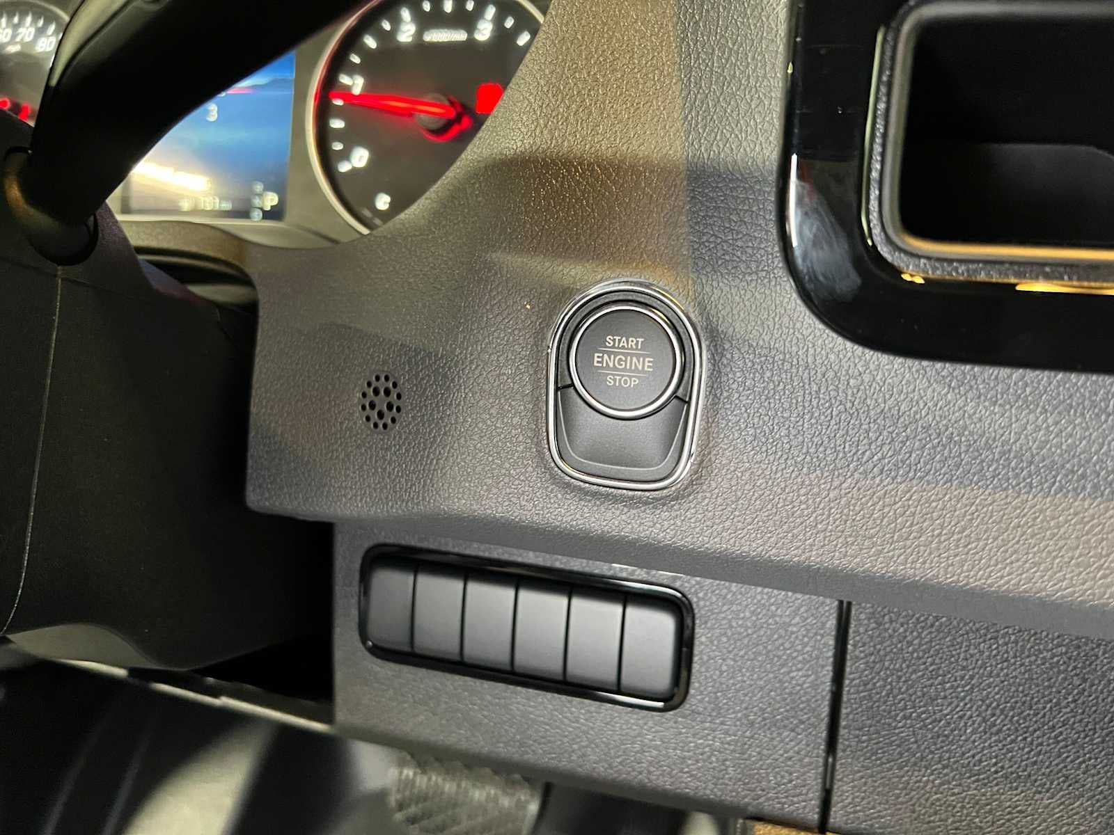 2026 Mercedes-Benz Sprinter Cargo 2500 Standard Roof I4 Diesel 144 RWD