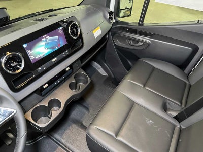 2026 Mercedes-Benz Sprinter Cargo 2500 Standard Roof I4 Diesel 144 RWD