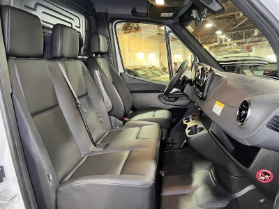 2026 Mercedes-Benz Sprinter Cargo 2500 Standard Roof I4 Diesel 144 RWD