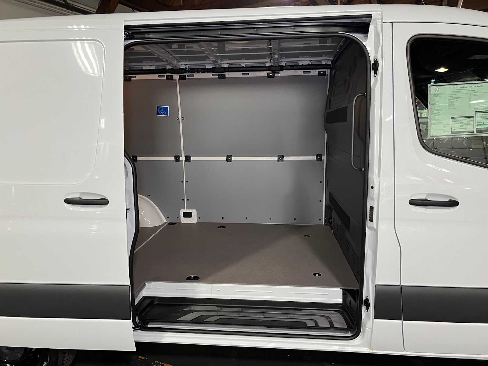 2026 Mercedes-Benz Sprinter Cargo 2500 Standard Roof I4 Diesel 144 RWD