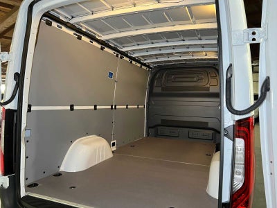 2026 Mercedes-Benz Sprinter Cargo 2500 Standard Roof I4 Diesel 144 RWD