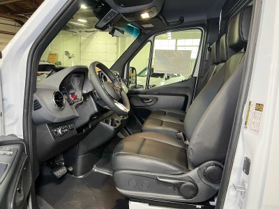 2026 Mercedes-Benz Sprinter Cargo 2500 Standard Roof I4 Diesel 144 RWD