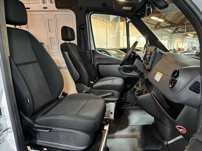 2025 Mercedes-Benz Sprinter Cargo Van 2500 Standard Roof I4 Diesel 144 RWD