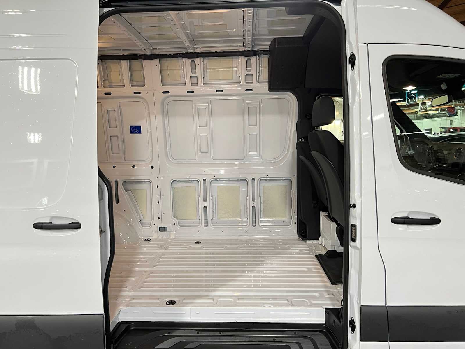 2025 Mercedes-Benz Sprinter Cargo Van 2500 Standard Roof I4 Diesel 144 RWD