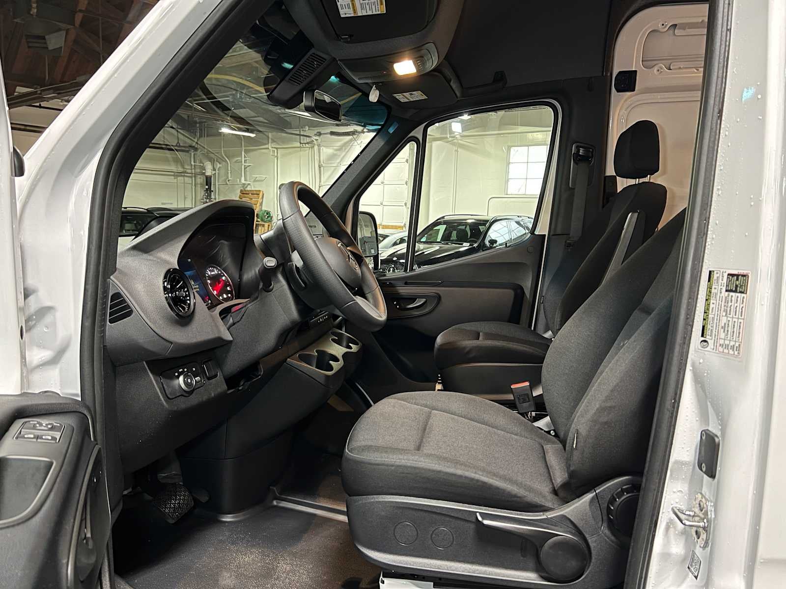 2025 Mercedes-Benz Sprinter Cargo Van 2500 Standard Roof I4 Diesel 144 RWD