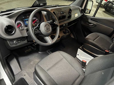 2025 Mercedes-Benz Sprinter Cargo Van 2500 Standard Roof I4 Diesel 144 RWD