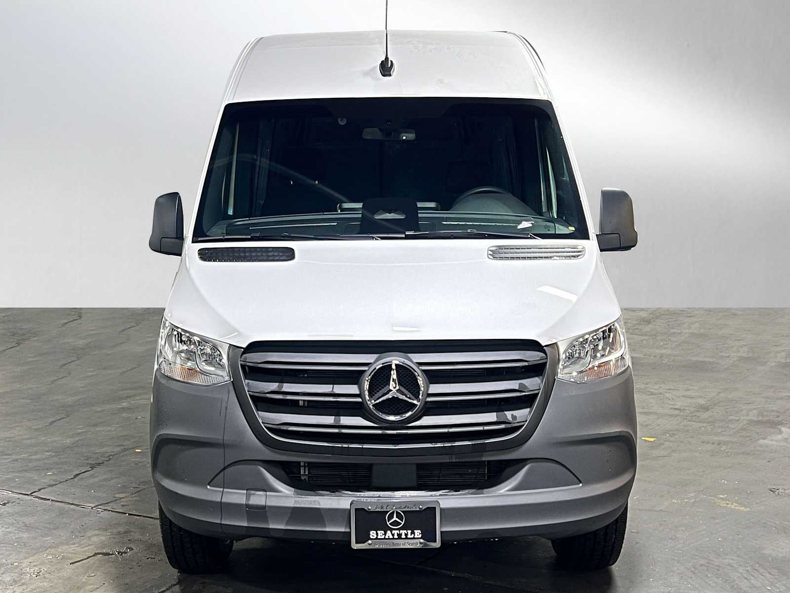 2025 Mercedes-Benz Sprinter Cargo Van 2500 Standard Roof I4 Diesel 144 RWD
