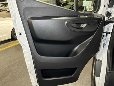 2025 Mercedes-Benz Sprinter Cargo Van 2500 Standard Roof I4 Diesel 144" RWD
