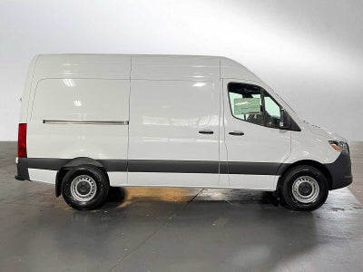 2025 Mercedes-Benz Sprinter Cargo Van 2500 Standard Roof I4 Diesel 144" RWD