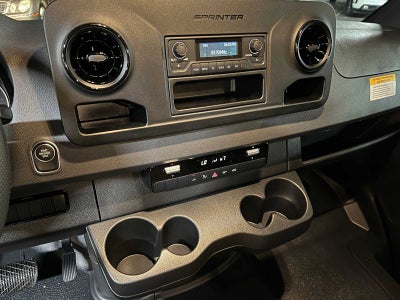 2025 Mercedes-Benz Sprinter Cargo Van 2500 Standard Roof I4 Diesel 144" RWD