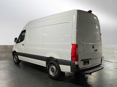 2025 Mercedes-Benz Sprinter Cargo Van 2500 Standard Roof I4 Diesel 144" RWD