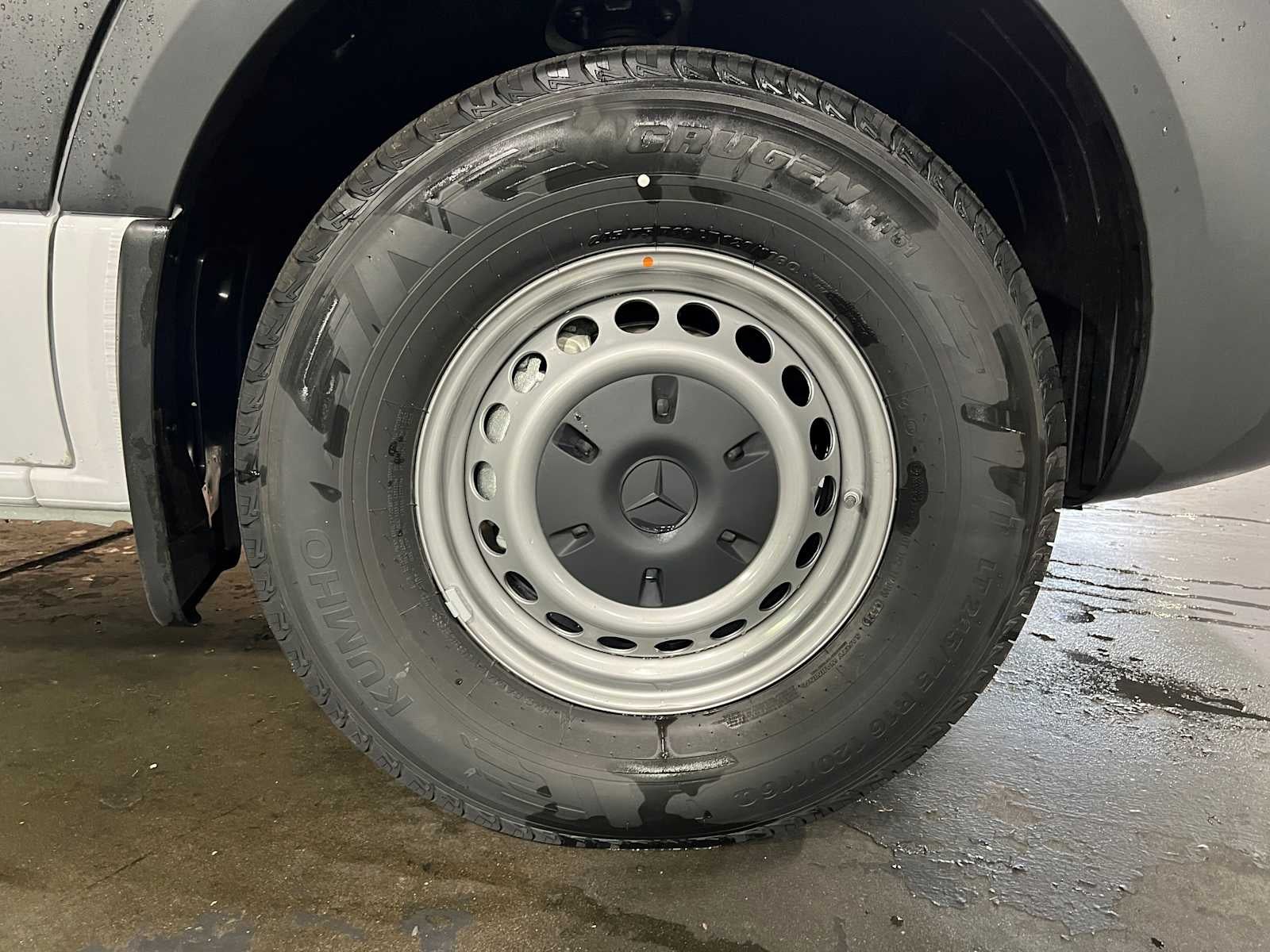 2026 Mercedes-Benz Sprinter 2500 Standard Roof I4 Diesel 144 RWD