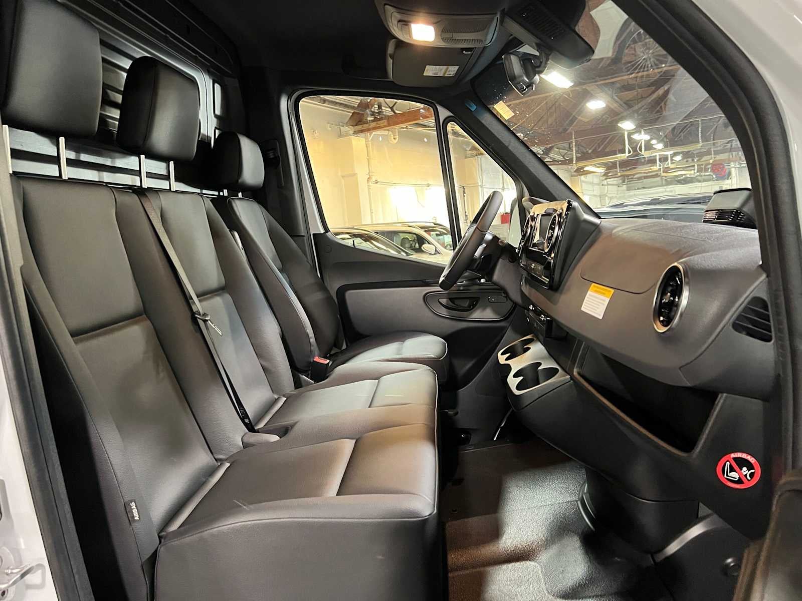 2026 Mercedes-Benz Sprinter Cargo 2500 Standard Roof I4 Diesel 144 RWD