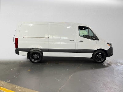 2026 Mercedes-Benz Sprinter Cargo 2500 Standard Roof I4 Diesel 144 RWD
