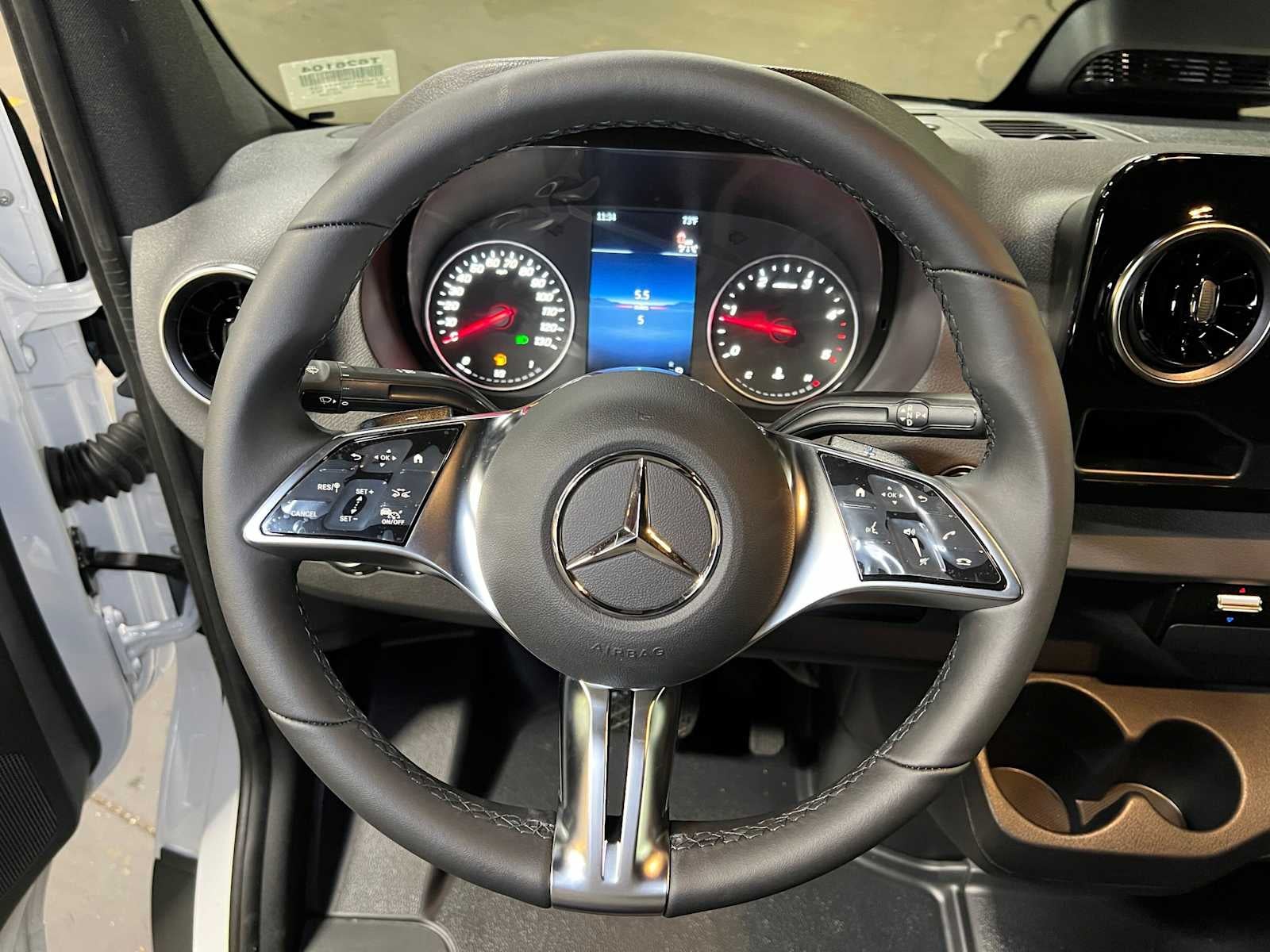 2026 Mercedes-Benz Sprinter Cargo 2500 Standard Roof I4 Diesel 144 RWD