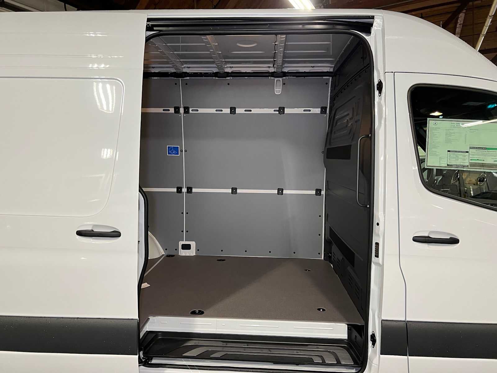 2026 Mercedes-Benz Sprinter Cargo 2500 Standard Roof I4 Diesel 144 RWD