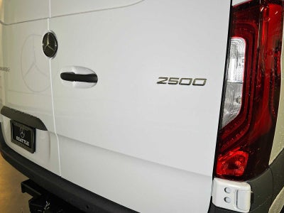 2026 Mercedes-Benz Sprinter Cargo 2500 Standard Roof I4 Diesel 144 RWD