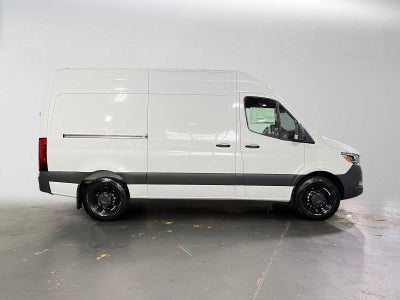 2026 Mercedes-Benz Sprinter Cargo 2500 Standard Roof I4 Diesel 144 RWD