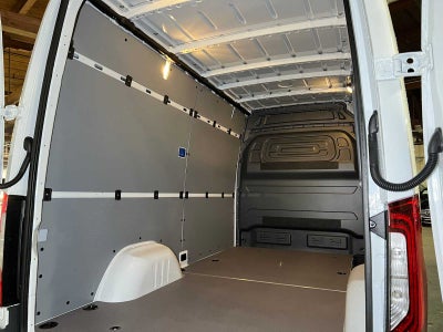 2026 Mercedes-Benz Sprinter Cargo 2500 Standard Roof I4 Diesel 144 RWD