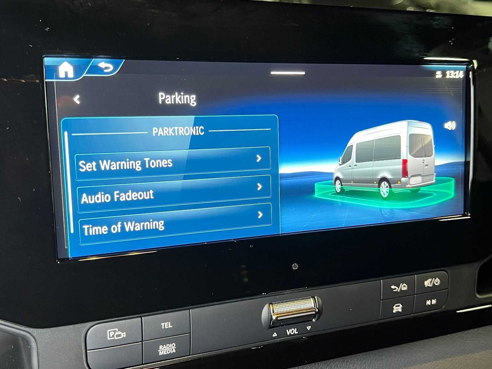 2026 Mercedes-Benz Sprinter Cargo 2500 Standard Roof I4 Diesel 144 RWD