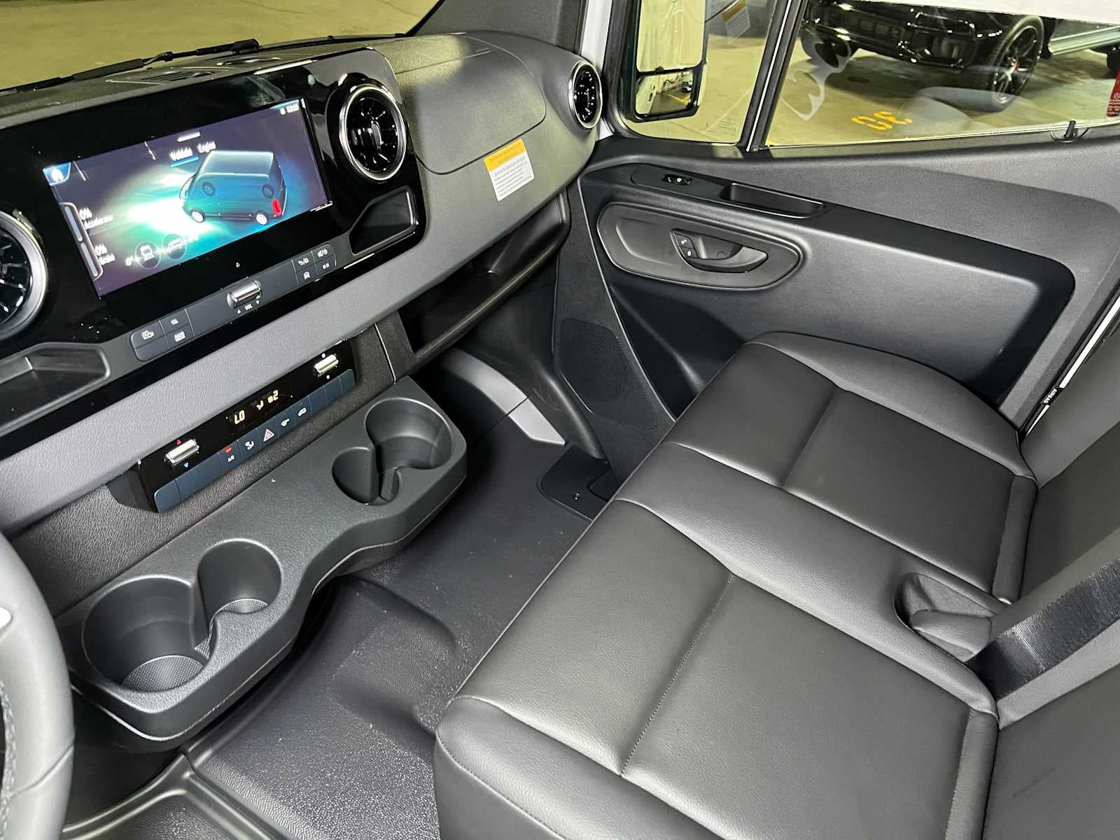 2026 Mercedes-Benz Sprinter Cargo 2500 Standard Roof I4 Diesel 144 RWD