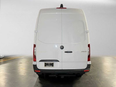 2026 Mercedes-Benz Sprinter Cargo 2500 Standard Roof I4 Diesel 144 RWD