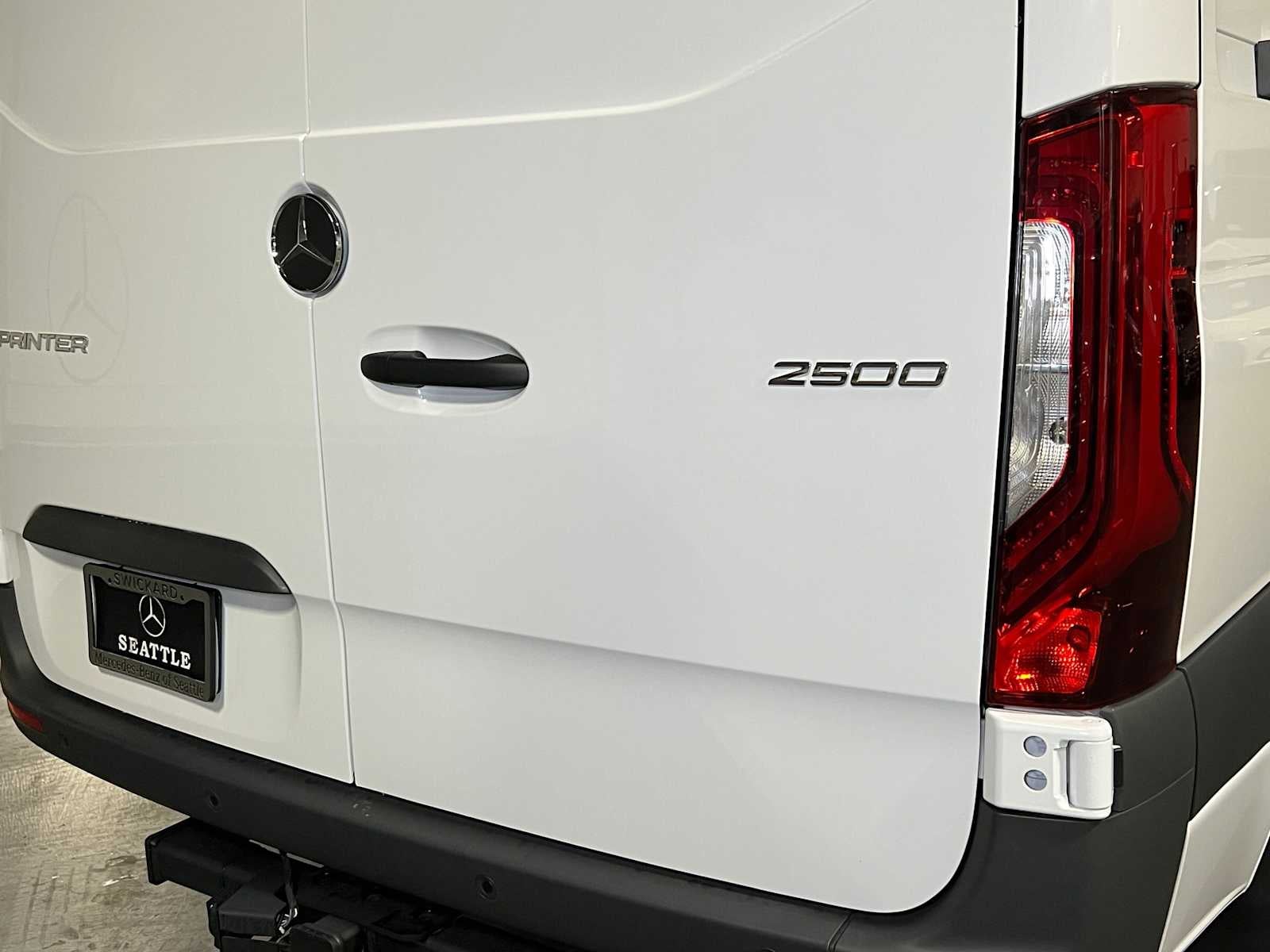 2026 Mercedes-Benz Sprinter Cargo 2500 Standard Roof I4 Diesel 144 RWD