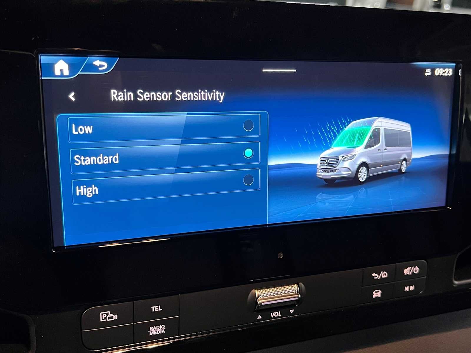 2026 Mercedes-Benz Sprinter Cargo 2500 Standard Roof I4 Diesel 144 RWD