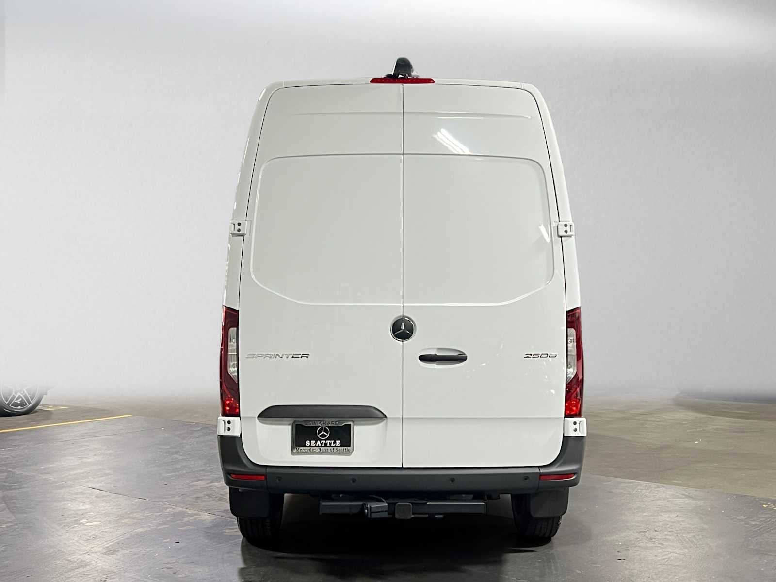 2026 Mercedes-Benz Sprinter Cargo 2500 Standard Roof I4 Diesel 144 RWD