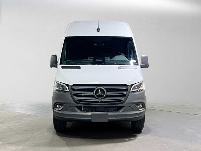 2026 Mercedes-Benz Sprinter Cargo 2500 Standard Roof I4 Diesel 144 RWD