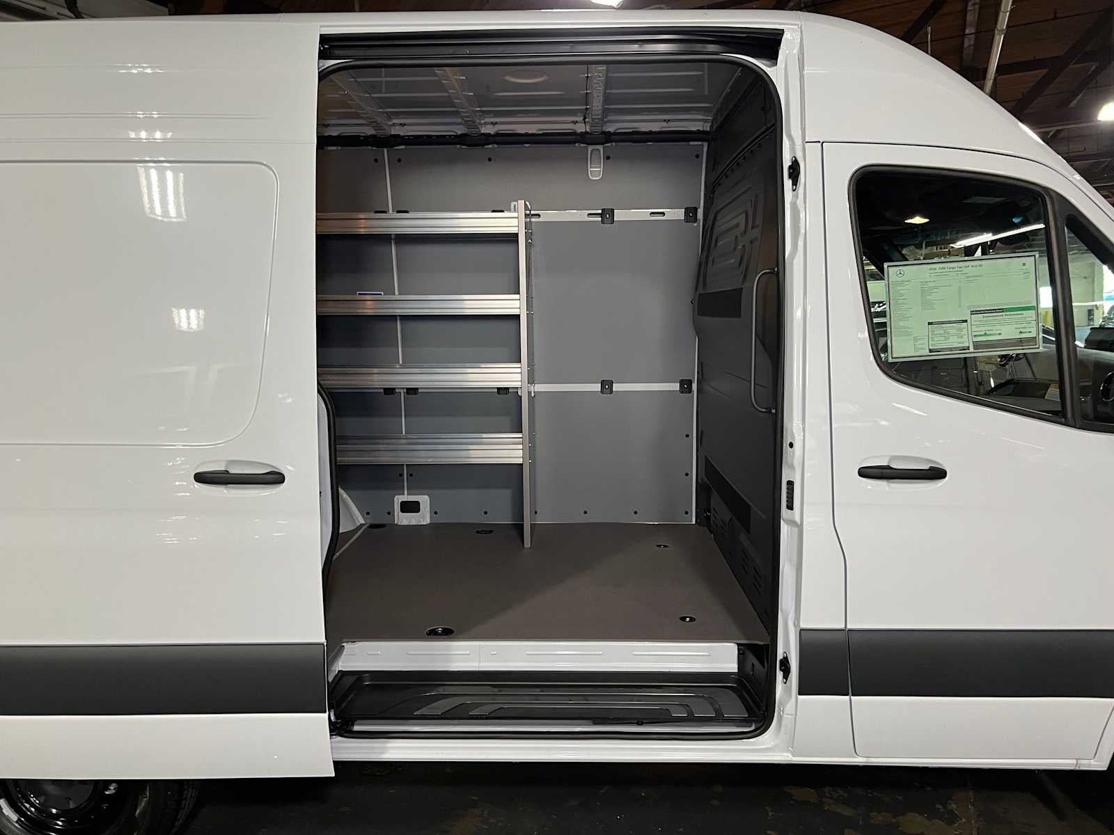 2026 Mercedes-Benz Sprinter Cargo 2500 Standard Roof I4 Diesel 144 RWD