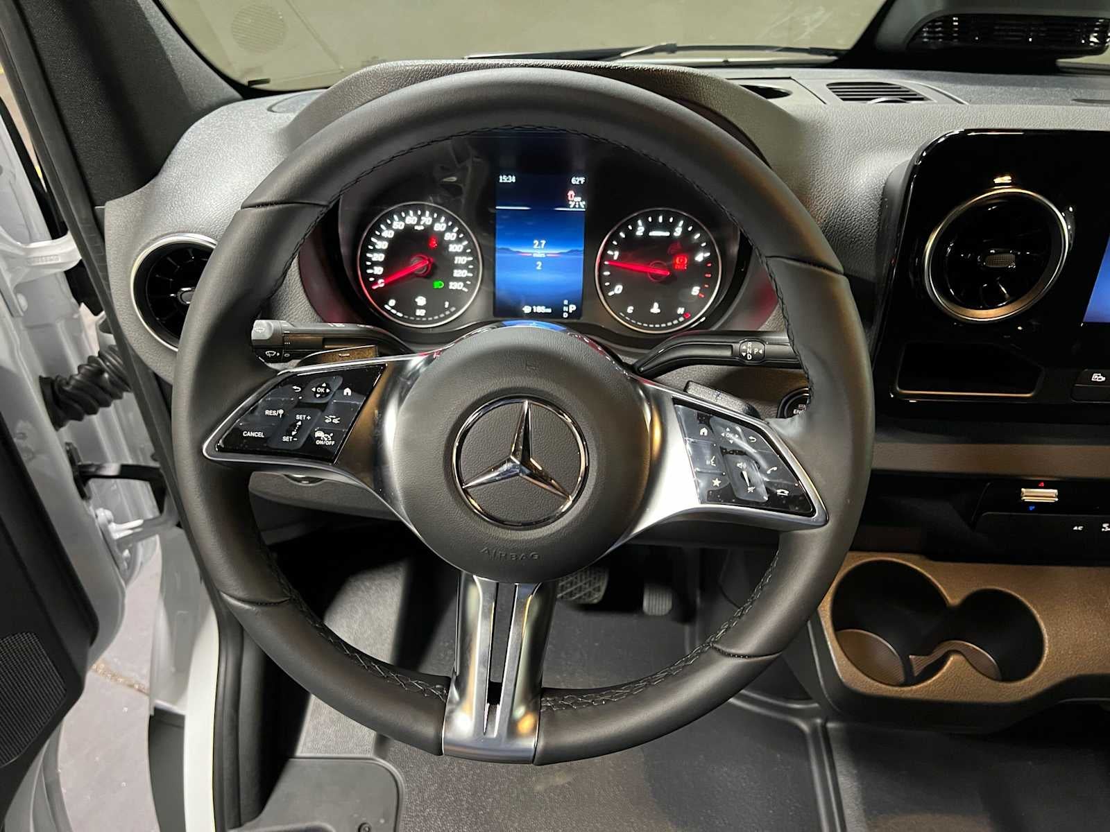 2026 Mercedes-Benz Sprinter Cargo 2500 Standard Roof I4 Diesel 144 RWD
