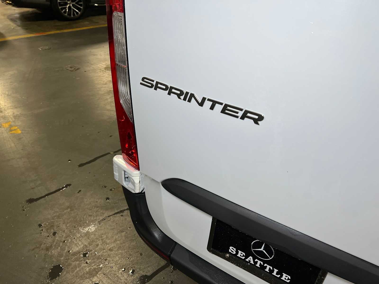 2025 Mercedes-Benz Sprinter Cargo Van 2500 Standard Roof I4 Diesel 144" RWD