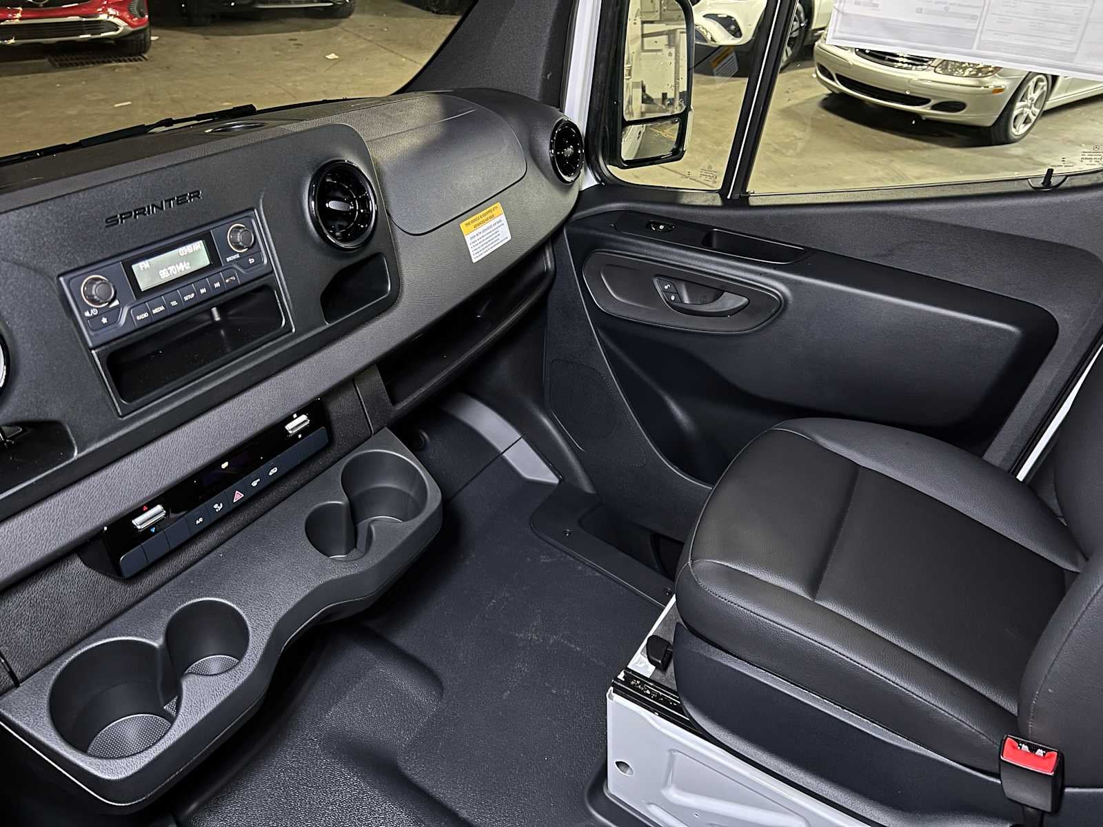 2025 Mercedes-Benz Sprinter Cargo Van 2500 Standard Roof I4 Diesel 144" RWD