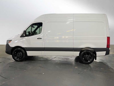 2025 Mercedes-Benz Sprinter Cargo Van 2500 Standard Roof I4 Diesel 144" RWD