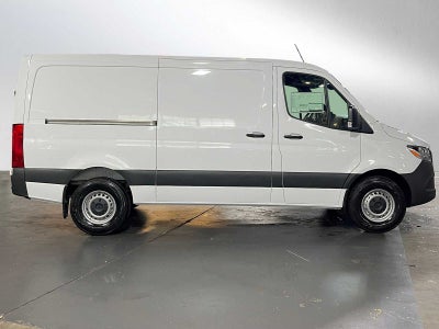 2025 Mercedes-Benz Sprinter Cargo Van 2500 Standard Roof I4 Diesel 144" RWD