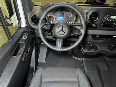 2025 Mercedes-Benz Sprinter Cargo Van 2500 Standard Roof I4 Diesel 144" RWD