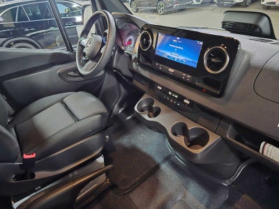 2025 Mercedes-Benz Sprinter Cargo Van 2500 Standard Roof I4 Diesel 144 RWD