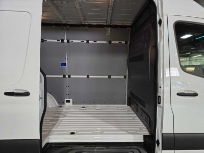 2025 Mercedes-Benz Sprinter Cargo Van 2500 Standard Roof I4 Diesel 144 RWD
