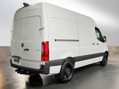 2026 Mercedes-Benz Sprinter 2500 Standard Roof I4 Diesel 144 RWD
