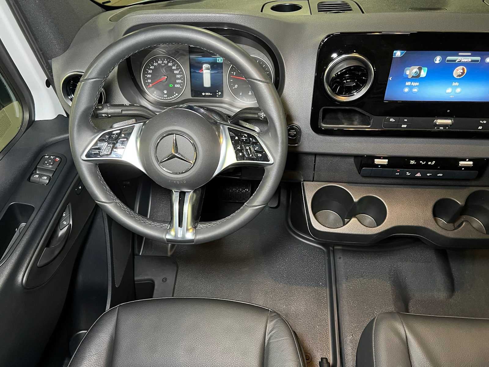 2026 Mercedes-Benz Sprinter Cargo 2500 Standard Roof I4 Diesel 144 RWD
