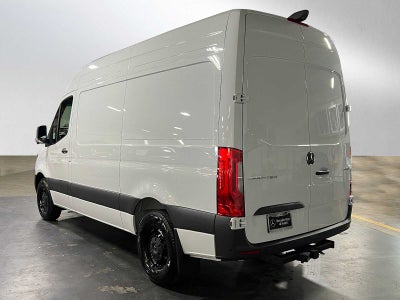 2026 Mercedes-Benz Sprinter 2500 Standard Roof I4 Diesel 144 RWD
