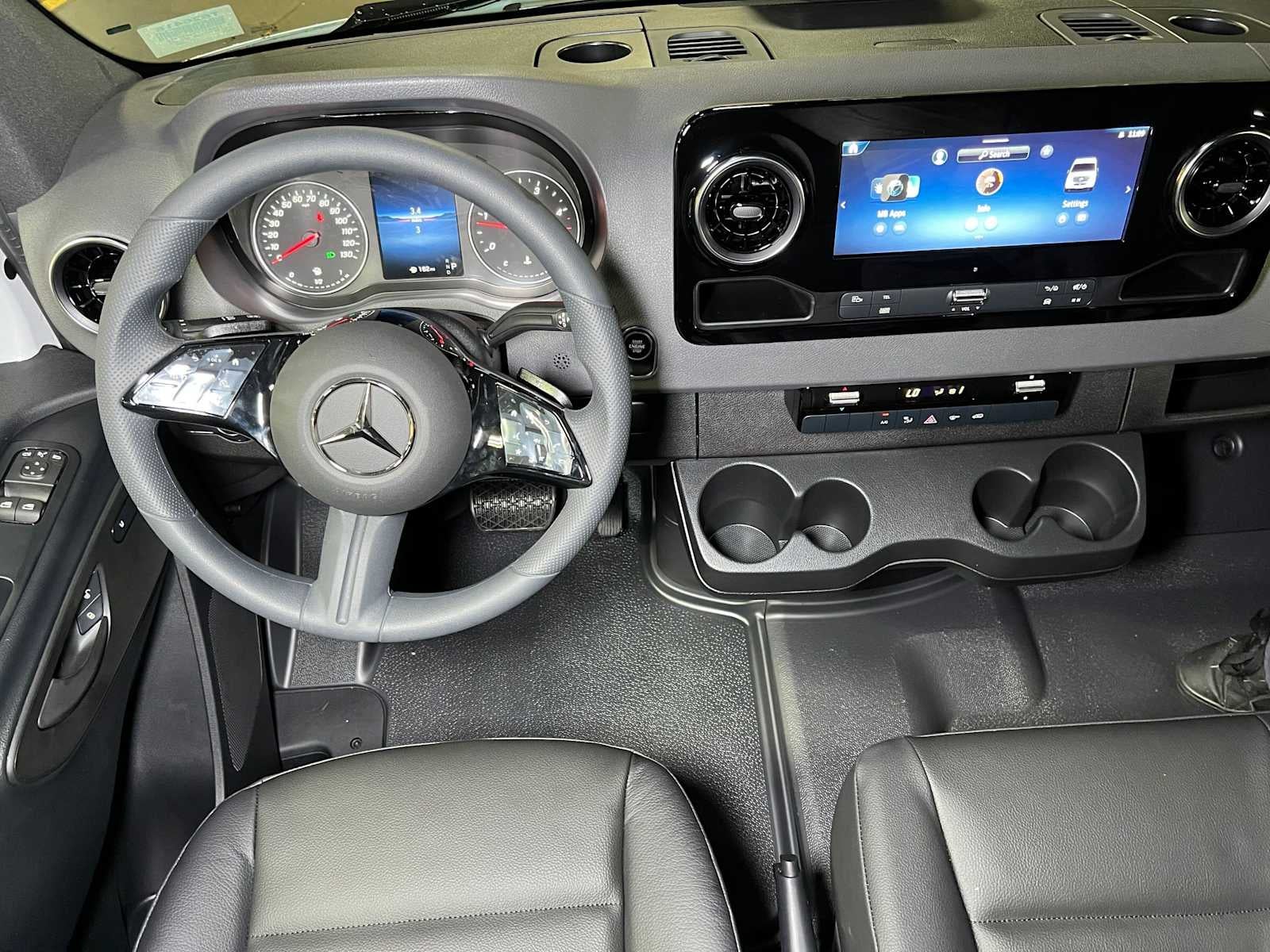2026 Mercedes-Benz Sprinter Cargo 2500 Standard Roof I4 Diesel 144 RWD