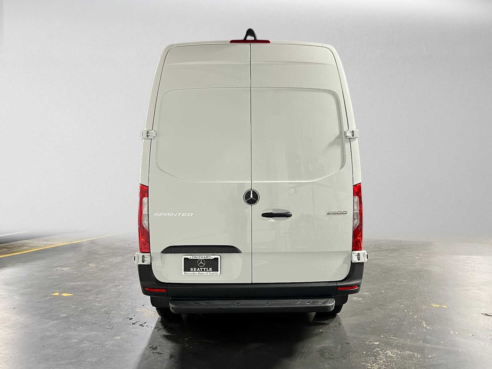 2026 Mercedes-Benz Sprinter Cargo 2500 Standard Roof I4 Diesel 144 RWD