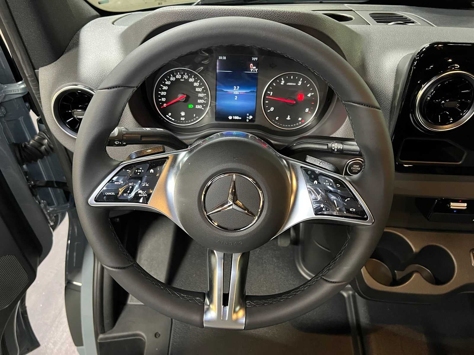 2026 Mercedes-Benz Sprinter Cargo 2500 Standard Roof I4 Diesel 144 RWD