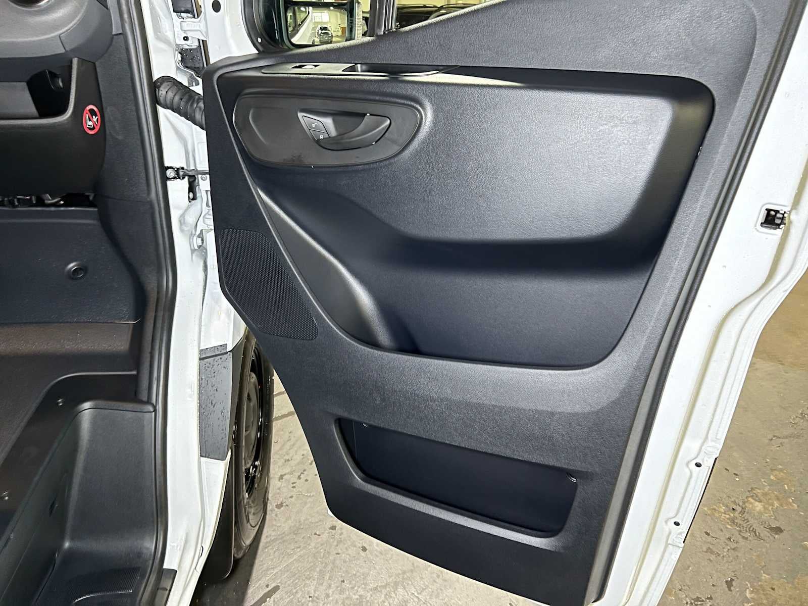 2026 Mercedes-Benz Sprinter 2500 Standard Roof I4 Diesel 144 RWD