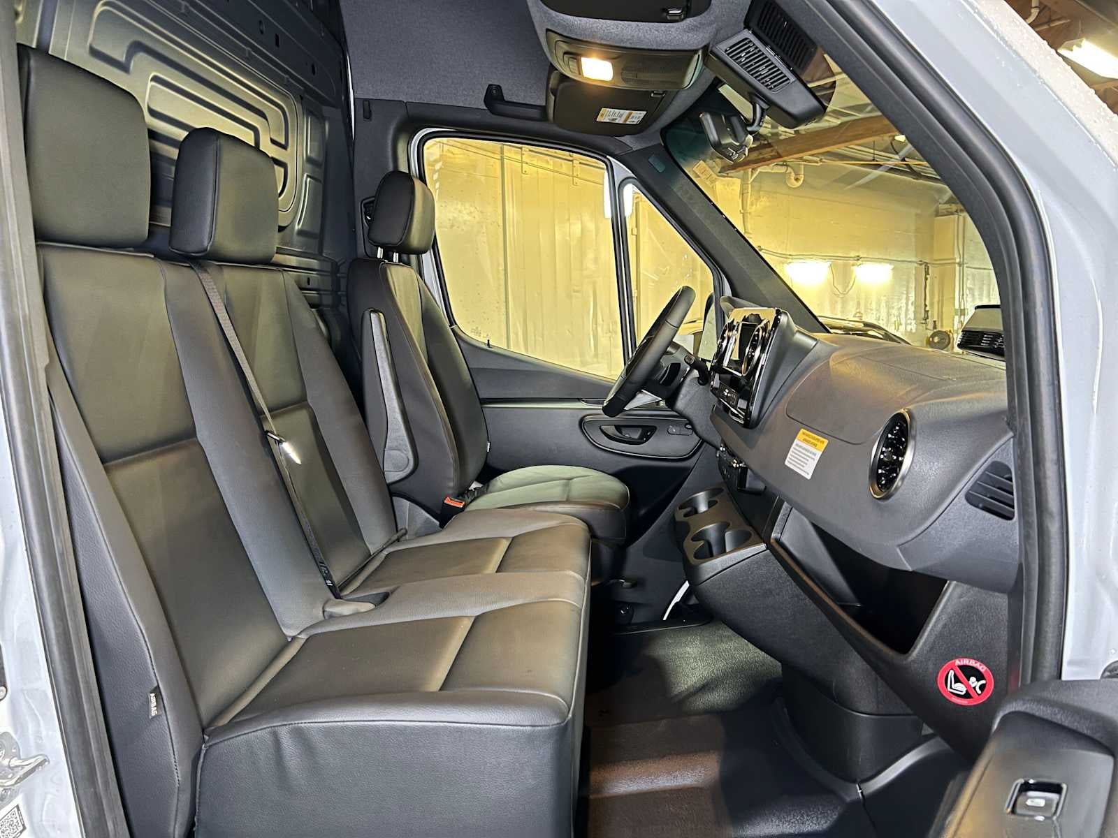 2026 Mercedes-Benz Sprinter 2500 Standard Roof I4 Diesel 144 RWD
