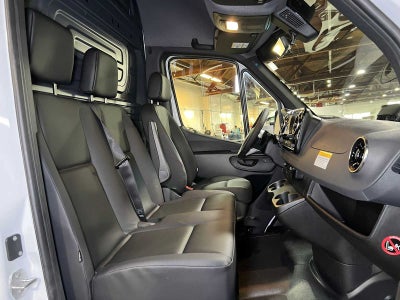 2026 Mercedes-Benz Sprinter Cargo 2500 Standard Roof I4 Diesel 144 RWD